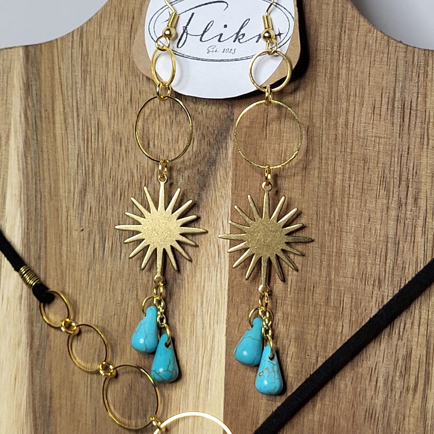 Golden Sun Turquoise Lariat Necklace & Earring Set